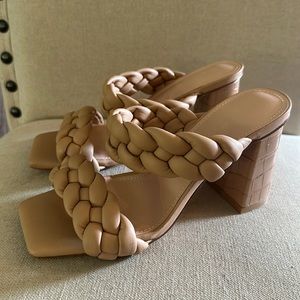 SYKTKMX Women’s Chunky Braided Slip On Heels Sandals Tan Neutral Size 5.5